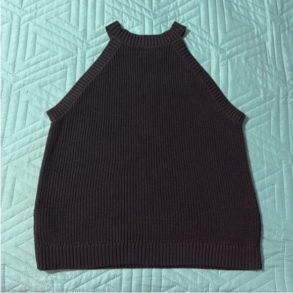 Old Navy Shaker Halter Black Size: L - Picture 2 of 5